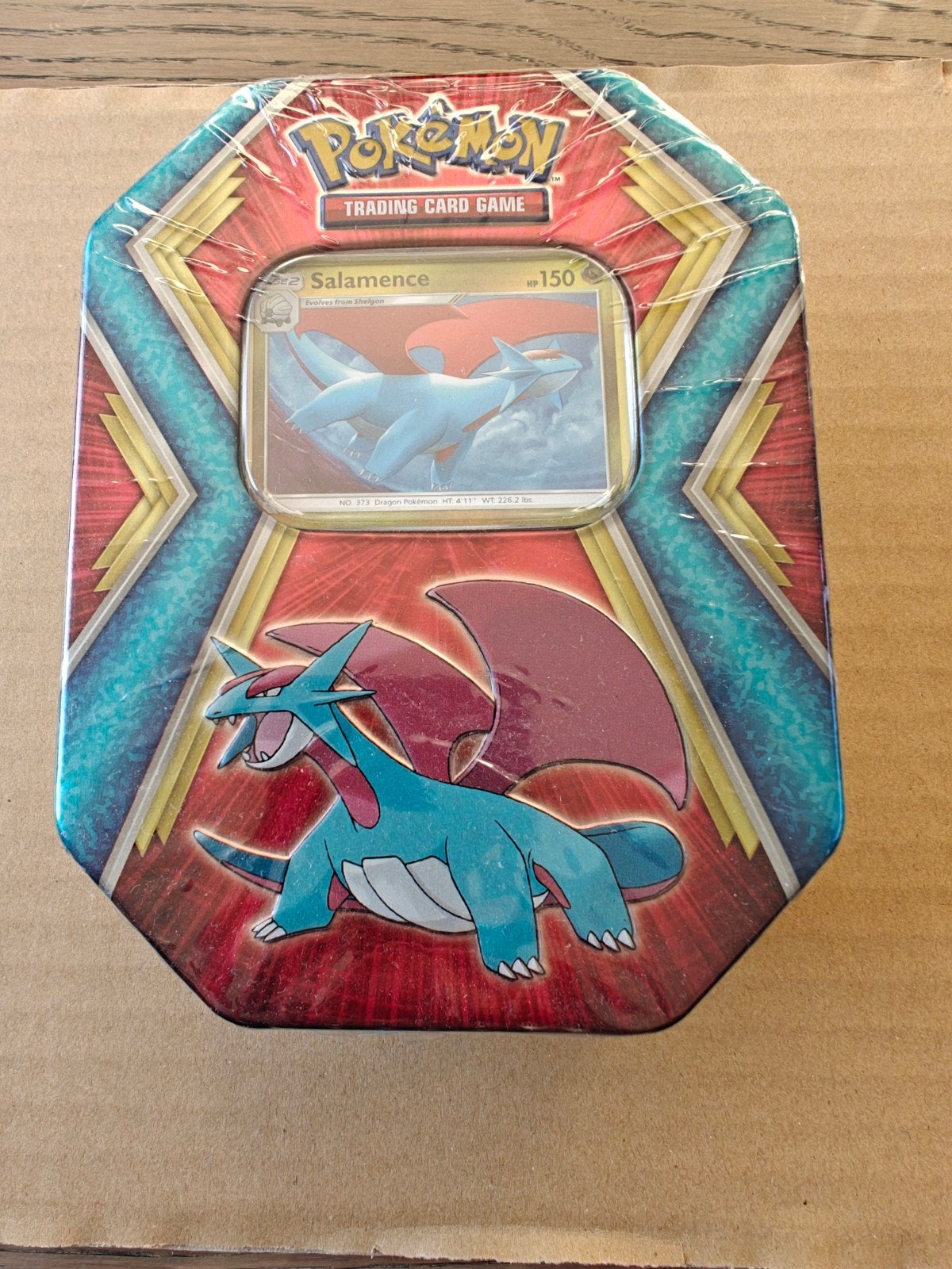 Pokemon Salamence Sealed Tin uit 2017 Mint, Ophalen of Verzenden, Nieuw, Boosterbox, Foil