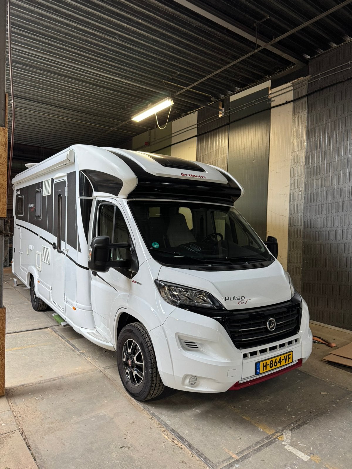Dethleffs Pulse GT T 7051 EB, Automaat, Particulier, Dethleffs, Half-integraal