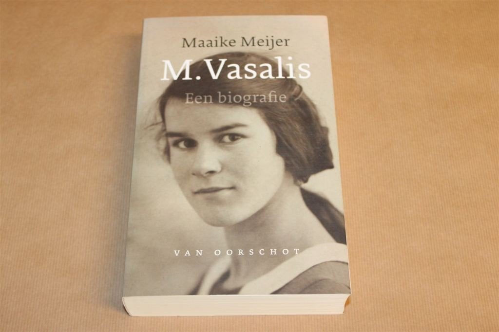 M. Vasalis - Een biografie, Ophalen of Verzenden, Zo goed als nieuw