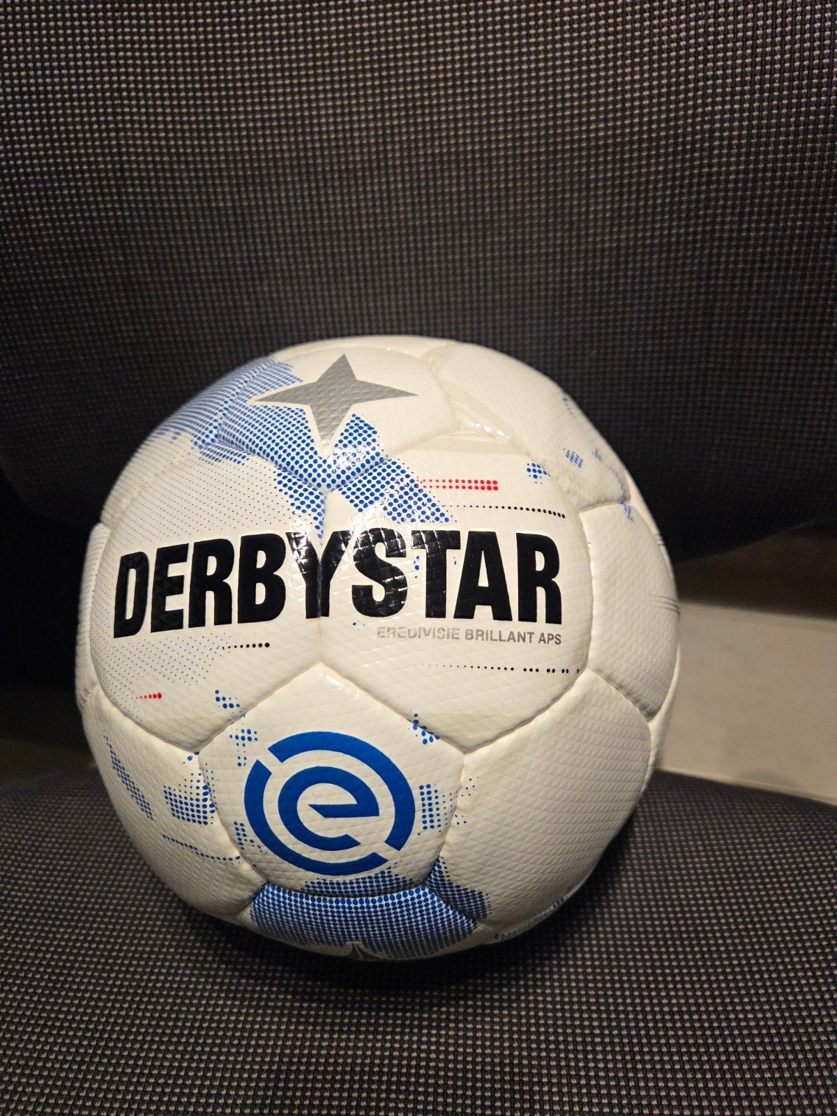 Derbystar Eredivisie Brillant APS Voetbal Maat 5, Ophalen of Verzenden, Zo goed als nieuw, Bal