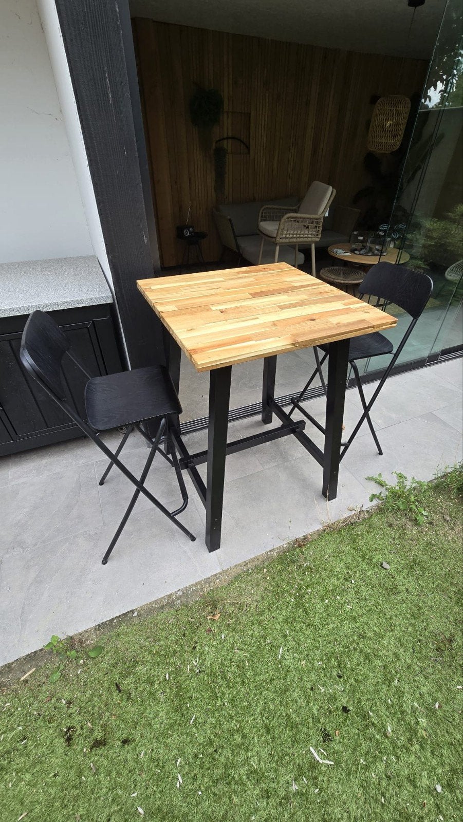 Bartafel met 2 inklapbare barstoelen, IKEA, Ophalen, Zo goed als nieuw