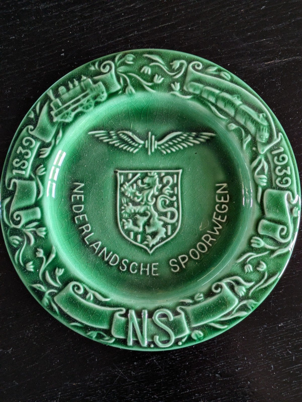 Zeldzaam Plateel Bakkerij Zuid Holland NS Herdenkingsbord, Ophalen of Verzenden
