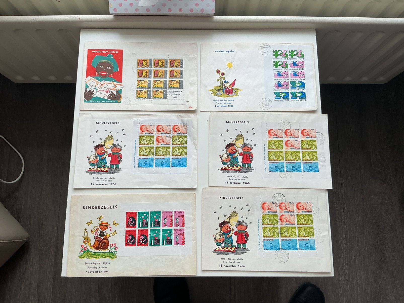 6 enveloppen met kinderpostzegels, Ophalen of Verzenden, Na 1940, Gestempeld