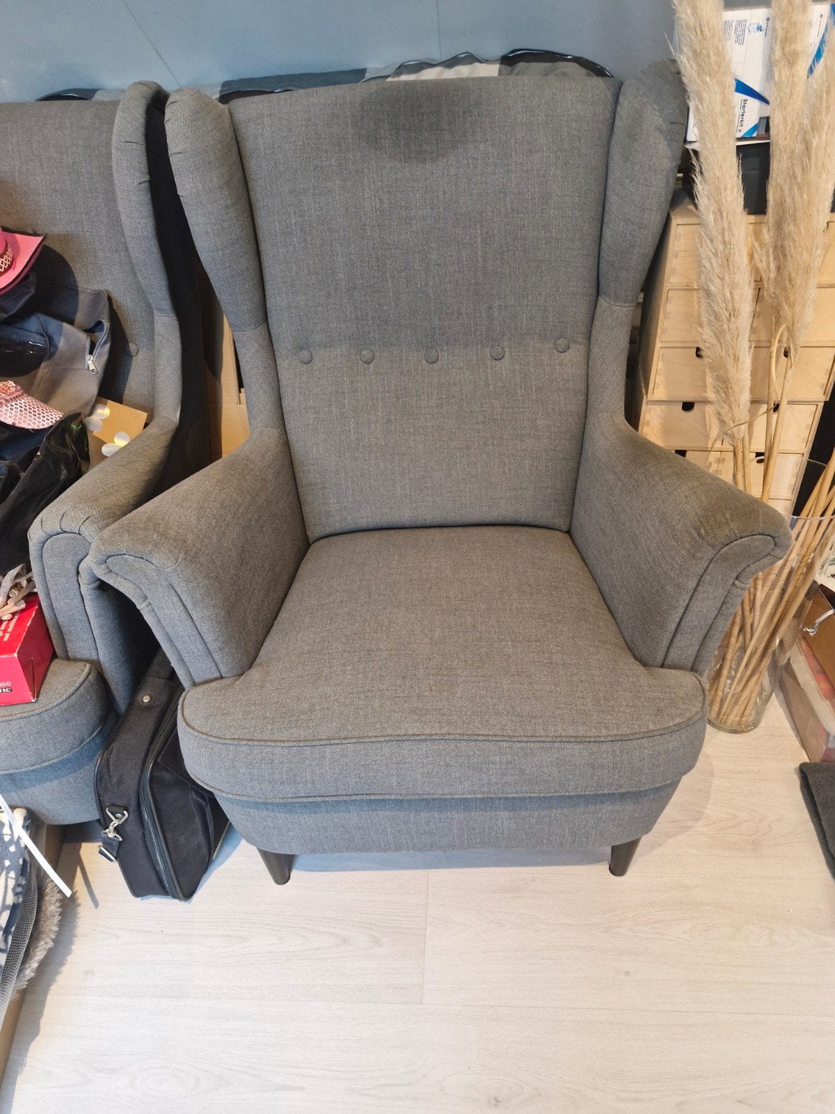 Grijze fauteuil met hoge rugleuning, Huis en Inrichting, Ophalen, Gebruikt, Klassiek, 75 tot 100 cm