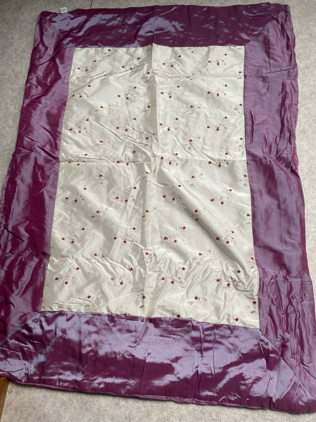 Decoratieve sprei/plaid met bloemenborduursel, Meerkleurig, Nieuw, Ophalen of Verzenden, Klassiek