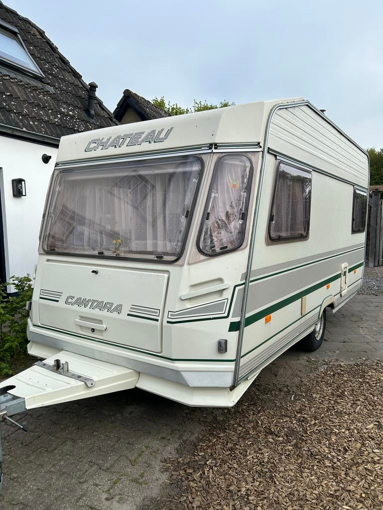 Chateau Cantara 429 - Bouwjaar 1995 - Inclusief voortent, Caravans en Kamperen, Caravans, Chateau, Voortentlamp, Treinzit, Particulier