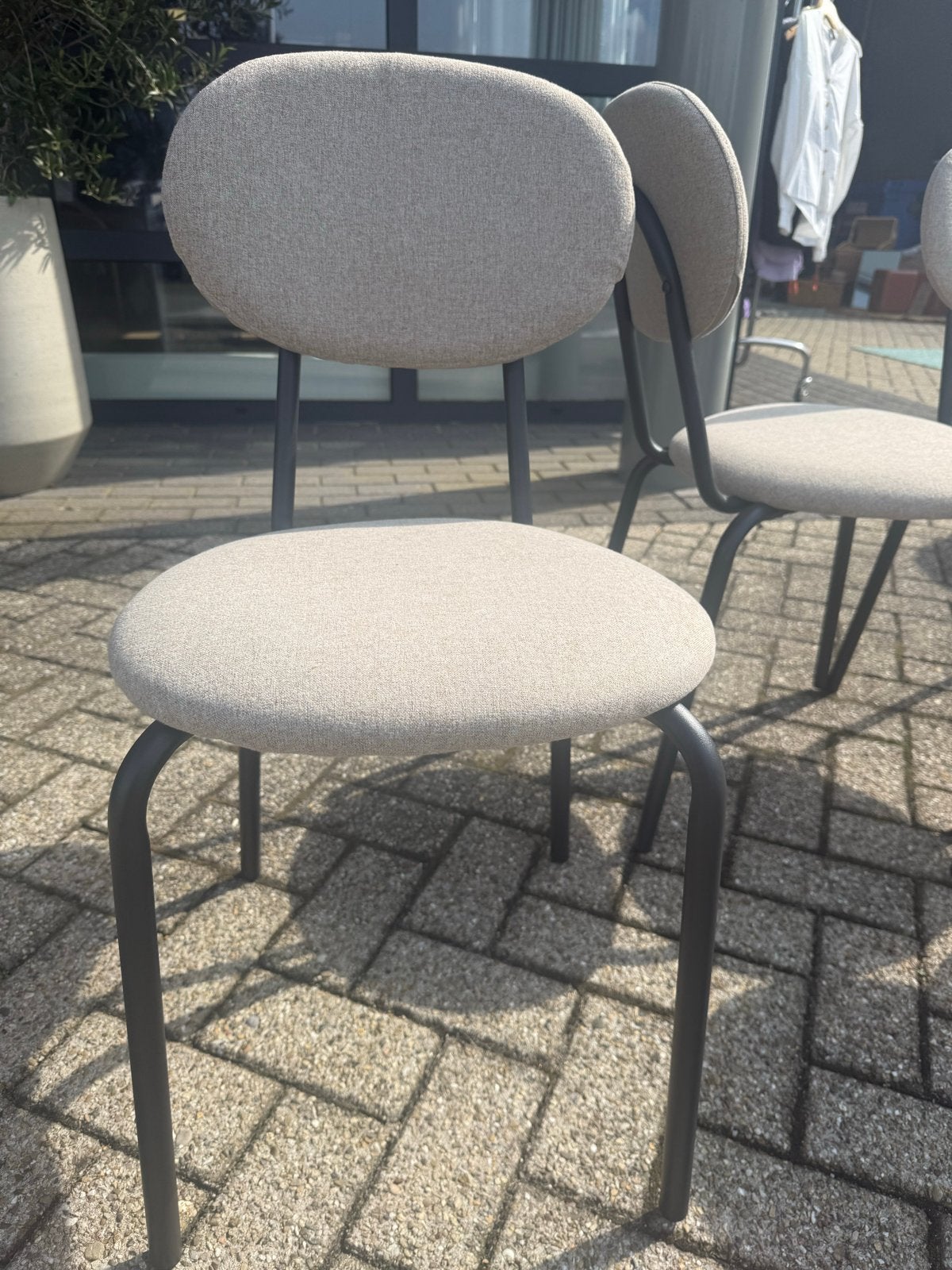 Nieuwe beige stoelen 4x (Yisk) -, Huis en Inrichting, Ophalen, Overige kleuren, Nieuw, Vier