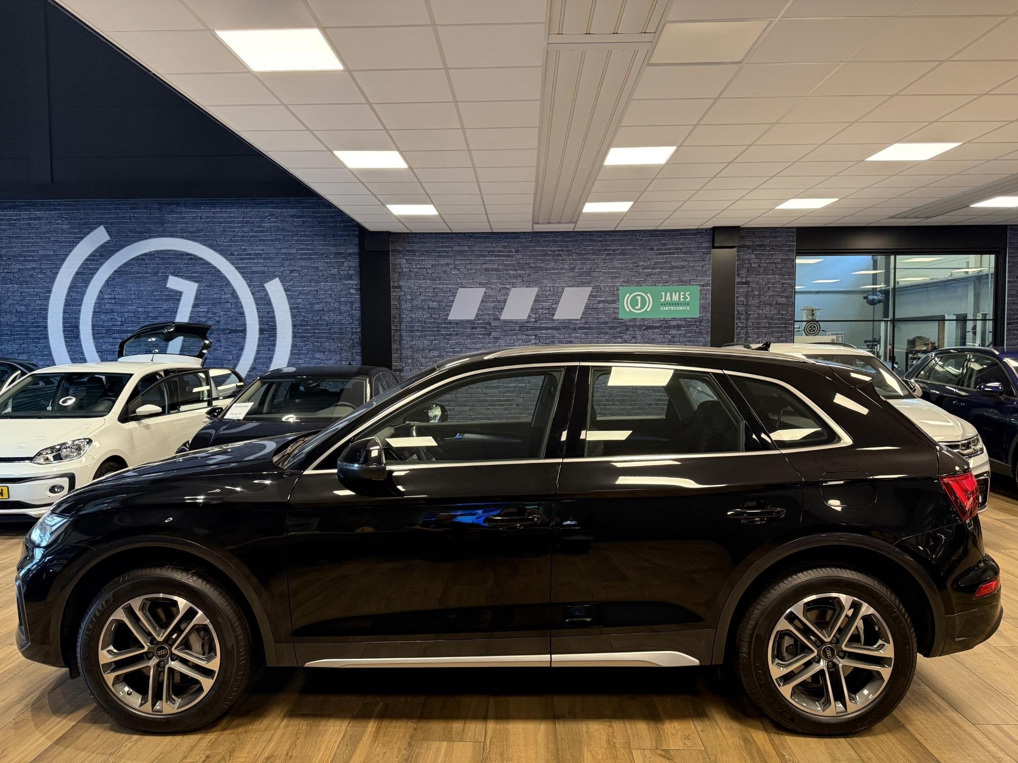 Audi Q5 50 TFSIe Advanced edition PHEV|Carplay|Elek.Achterkl, Auto's, Automaat, Gebruikt, 4 cilinders, Zwart