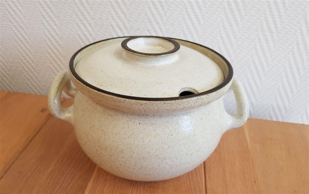 Zaalberg dekselschaal, doorsnede ong 20 cm, gaaf, Ophalen of Verzenden
