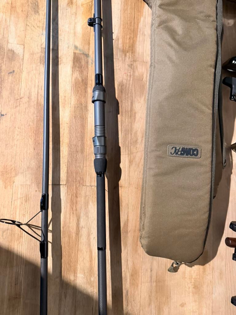 3x Daiwa Emblem XT 12ft 3,75lbs, Watersport en Boten, Hengelsport | Karpervissen, Ophalen, Zo goed als nieuw, Molen
