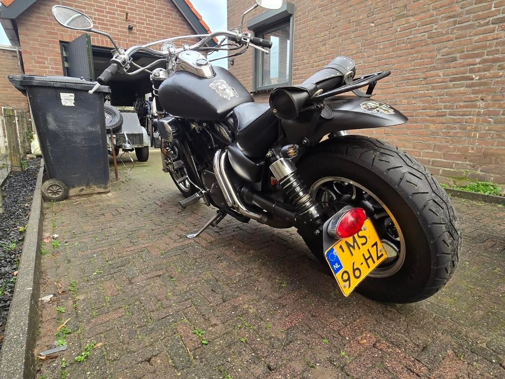 Vulcan 1500 bobber met wat werk, Verzenden