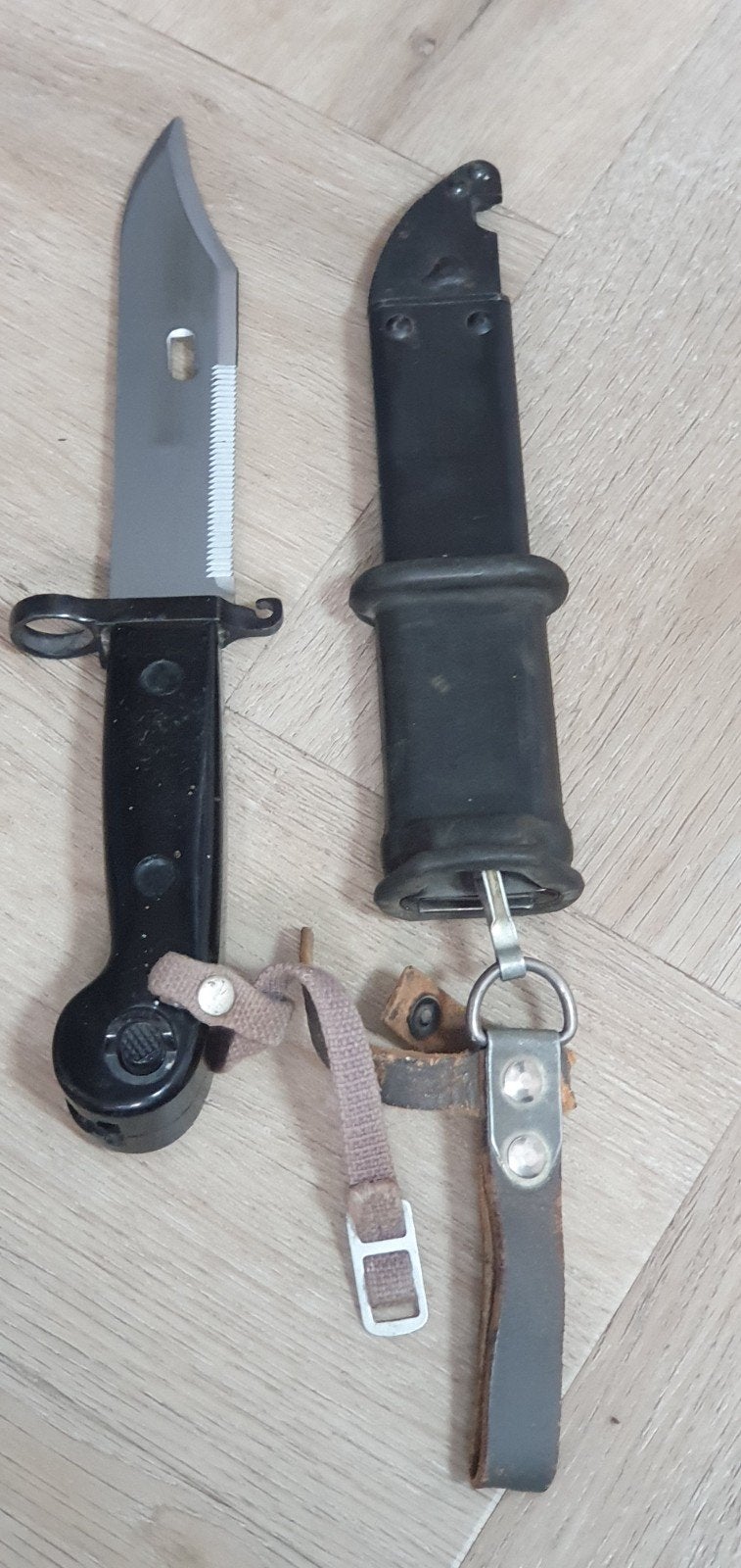 Bajonet, Verzamelen, Ophalen of Verzenden, Landmacht, Mes of Dolk