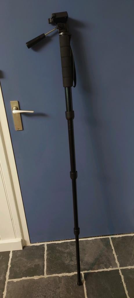 GIOTTOS MV 8250 (56H - 149H) ALU eenpotig statief, zgan!, Eenpoot, Ophalen of Verzenden, Zo goed als nieuw, Minder dan 150 cm