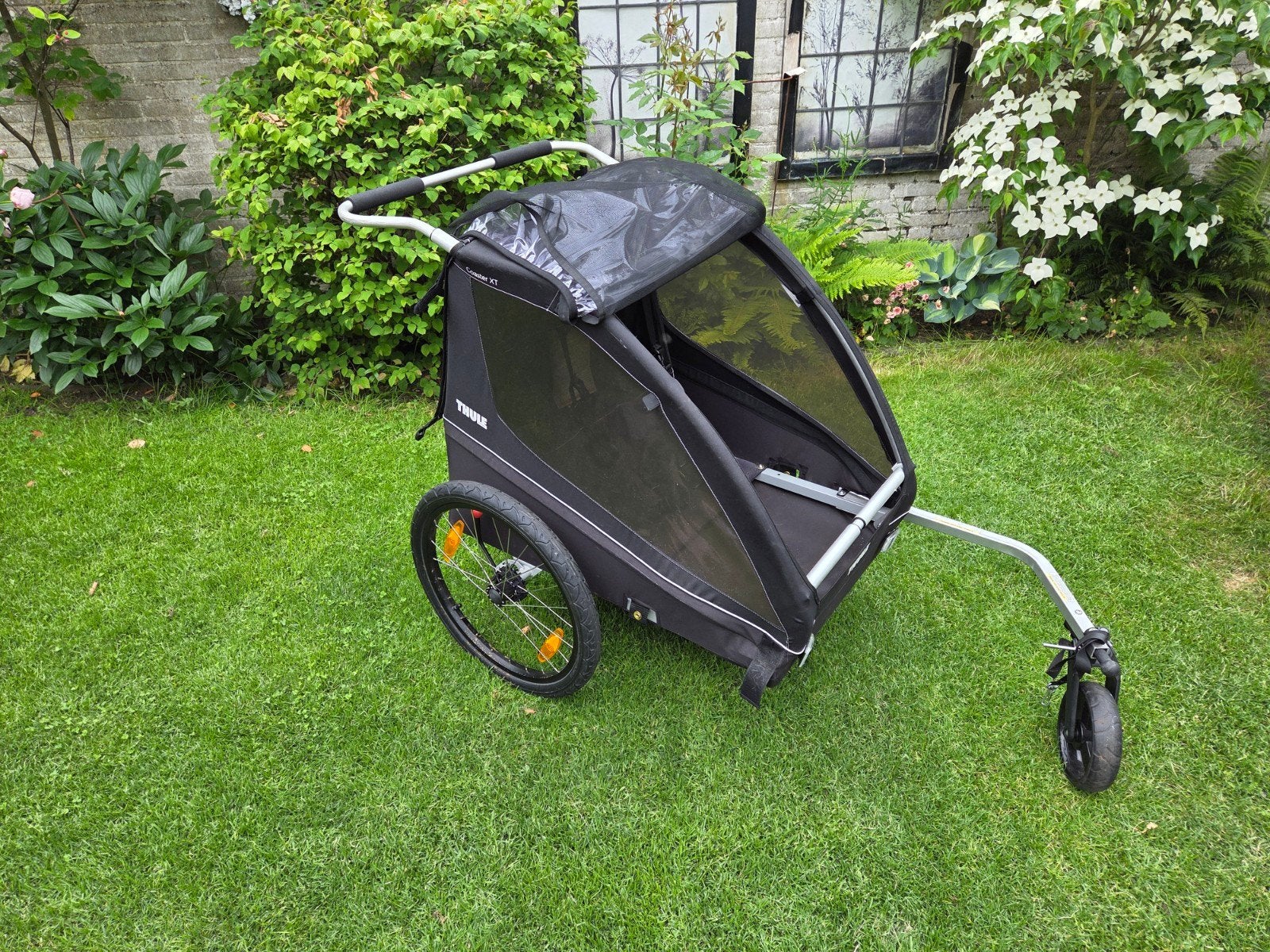 Thule Coaster XT Kinderkar/Fietskar - Zo goed als nieuw, Ophalen of Verzenden