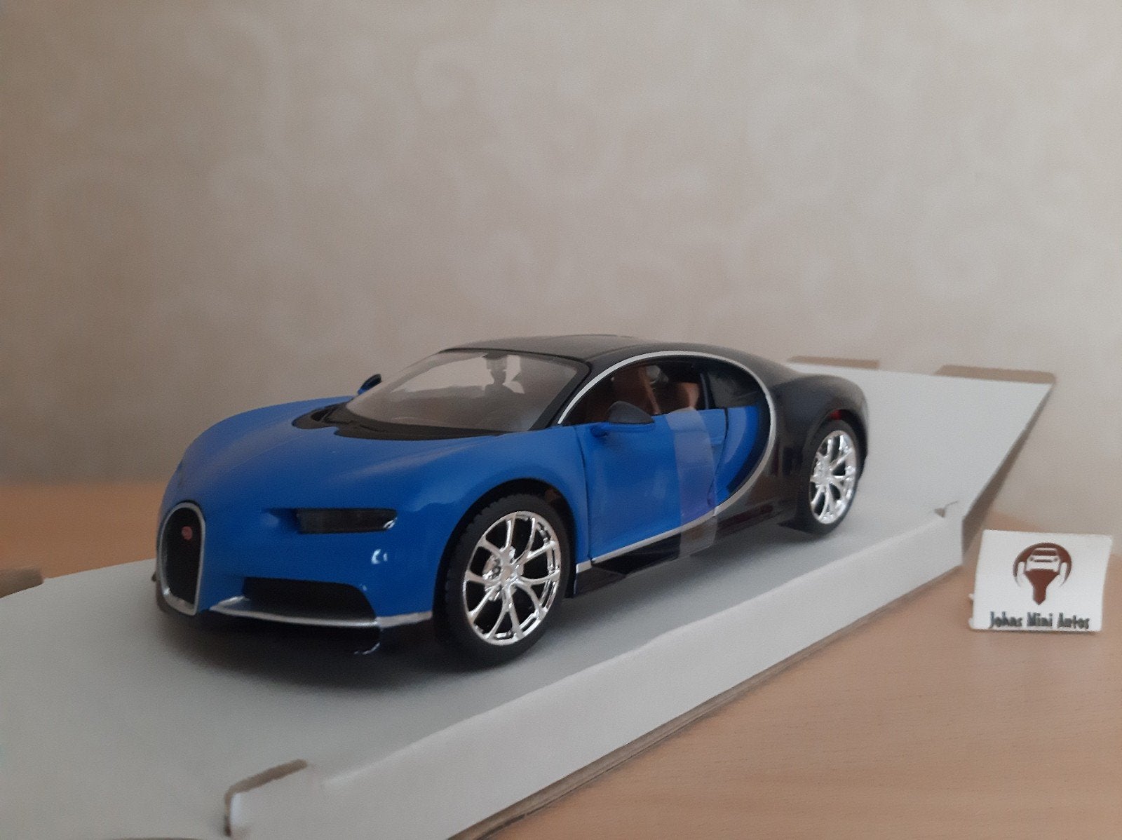Bugatti Chiron van Maisto 1:24, Maisto, Auto, Nieuw, Ophalen of Verzenden