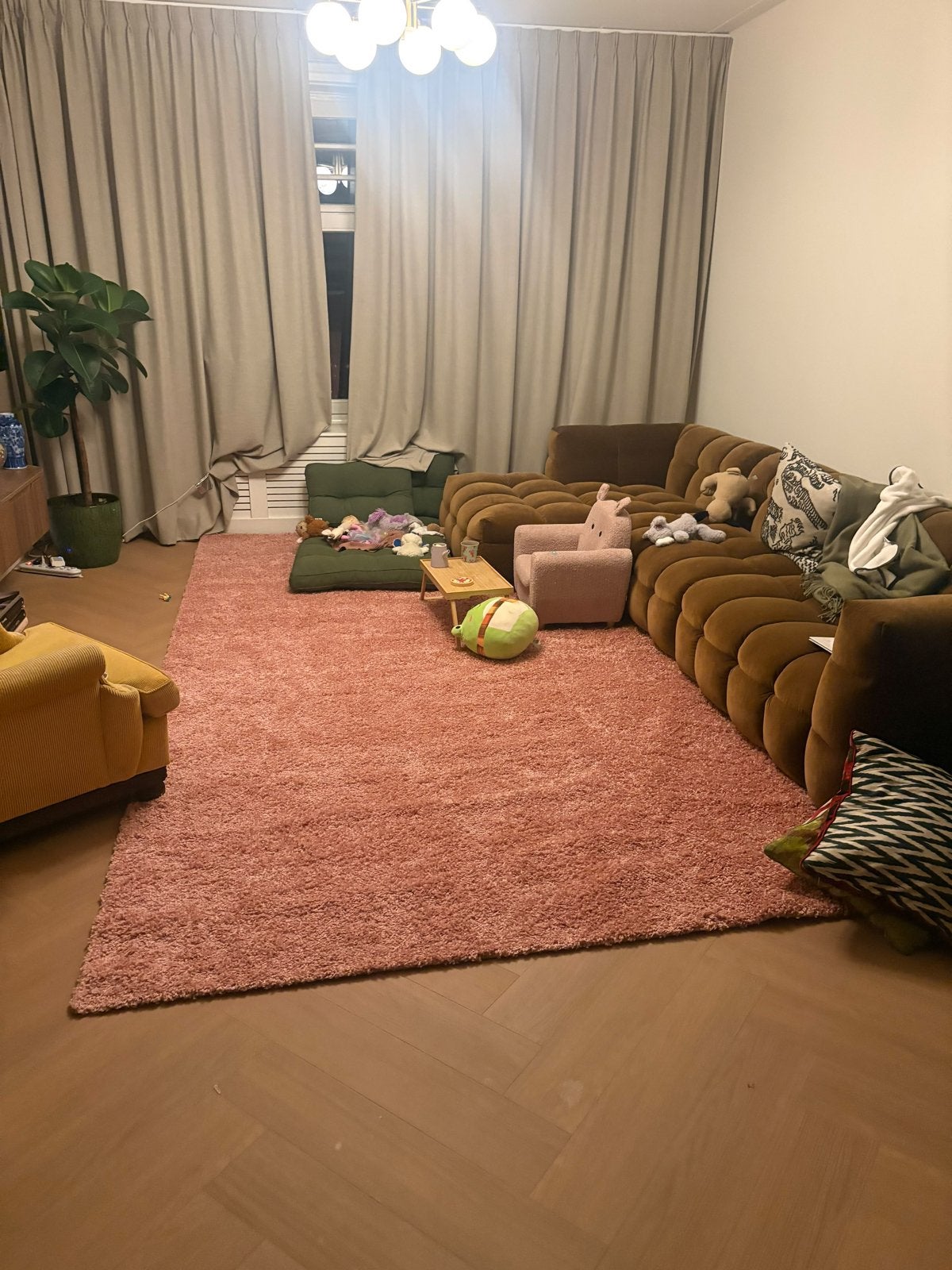 Zo goed als nieuw roze kleed 300x400 cm, Ophalen, Zo goed als nieuw, Roze, 200 cm of meer