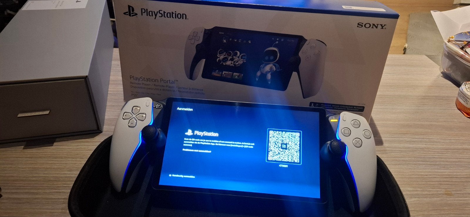 PlayStation portal Z.G.A.N met opberg koffer, Spelcomputers en Games, Spelcomputers | Sony PlayStation Portables | Accessoires