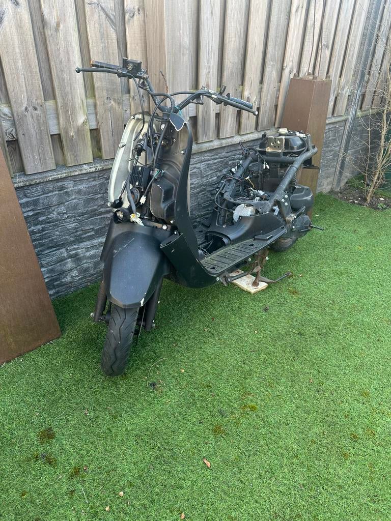 scooter, Fietsen en Brommers, Piaggio, Gebruikt, Ophalen of Verzenden, Benzine