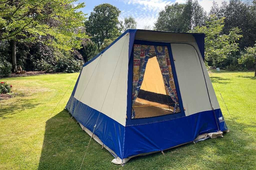 Vrijbuiter Bungalowtent “Compact” (4 persoons), Caravans en Kamperen, Ophalen, Zo goed als nieuw, Tot en met 4