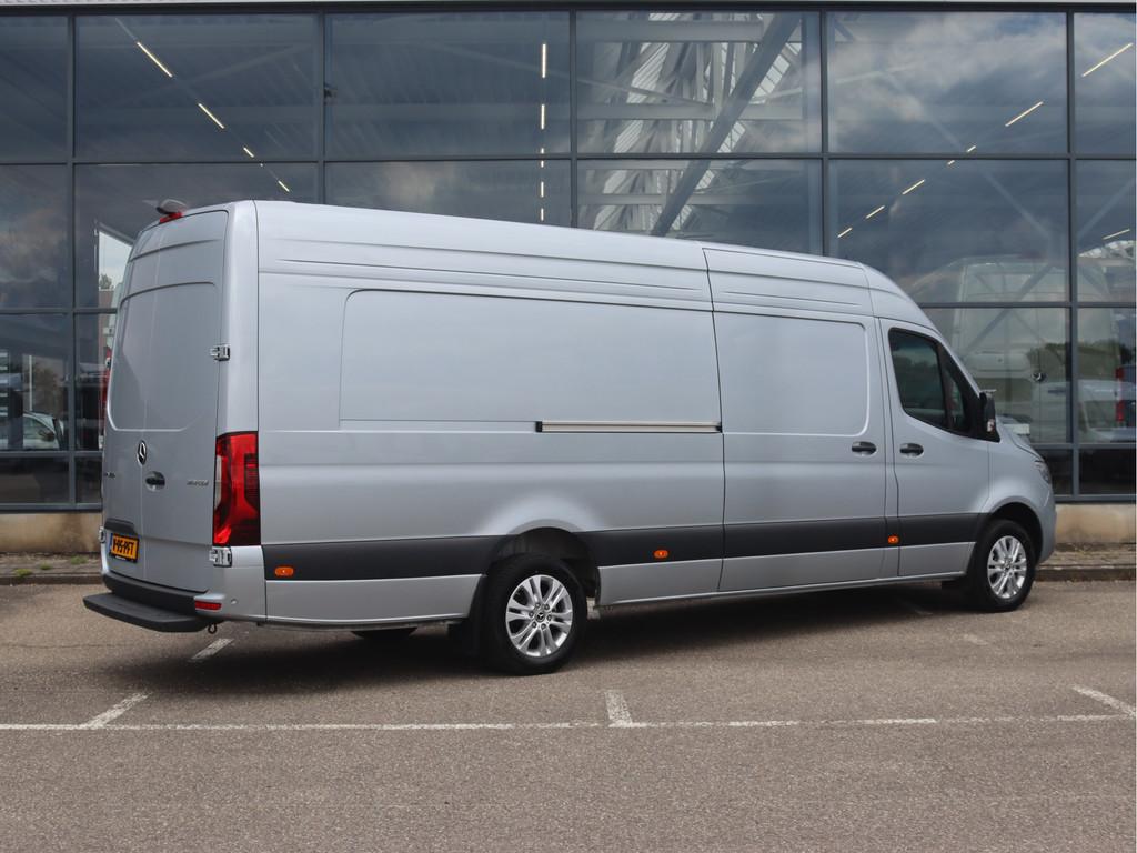 Mercedes-Benz Sprinter 319 CDI L4H2 | AIRCO/NAVI/DISTRONIC/C, Auto's, Automaat, Achterwielaandrijving, 2000 kg, Bedrijf