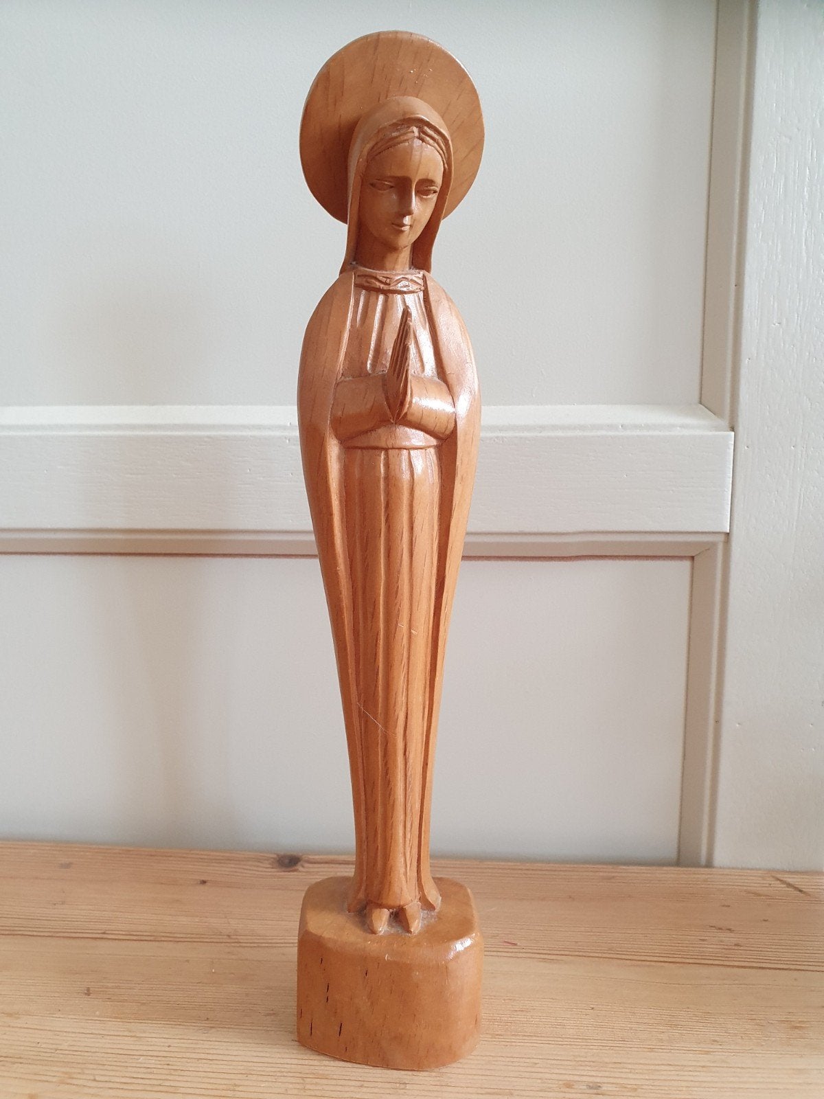 31 cm hoog houten Mariabeeld hout Maria houtsnijwerk, Ophalen of Verzenden, Beeld(je)