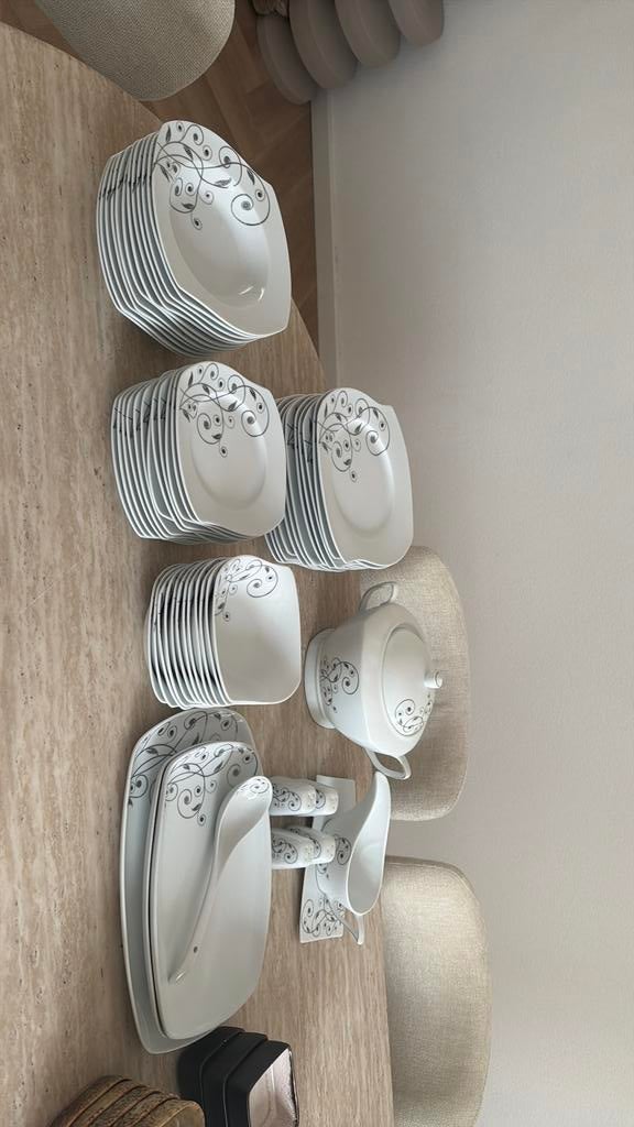 12-persoons servies – compleet en stijlvol, Ophalen