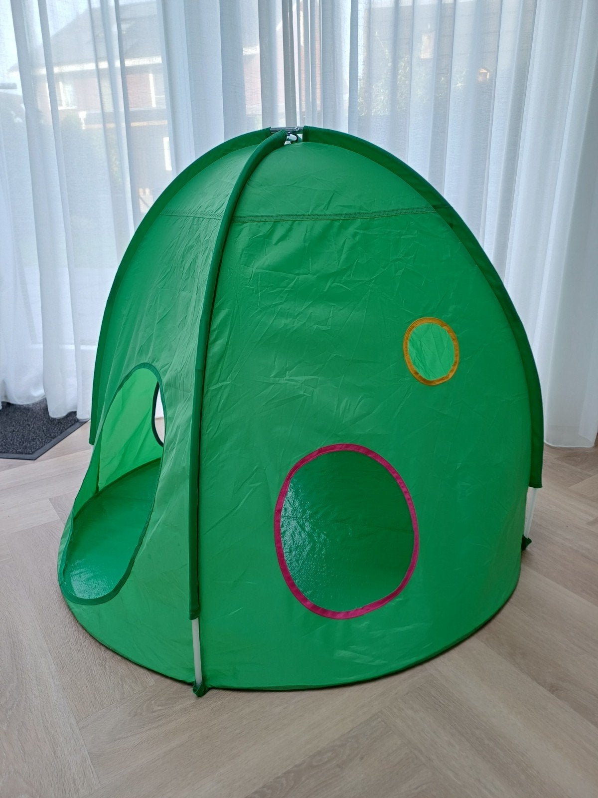 Groen speeltentje, Ophalen, Zo goed als nieuw