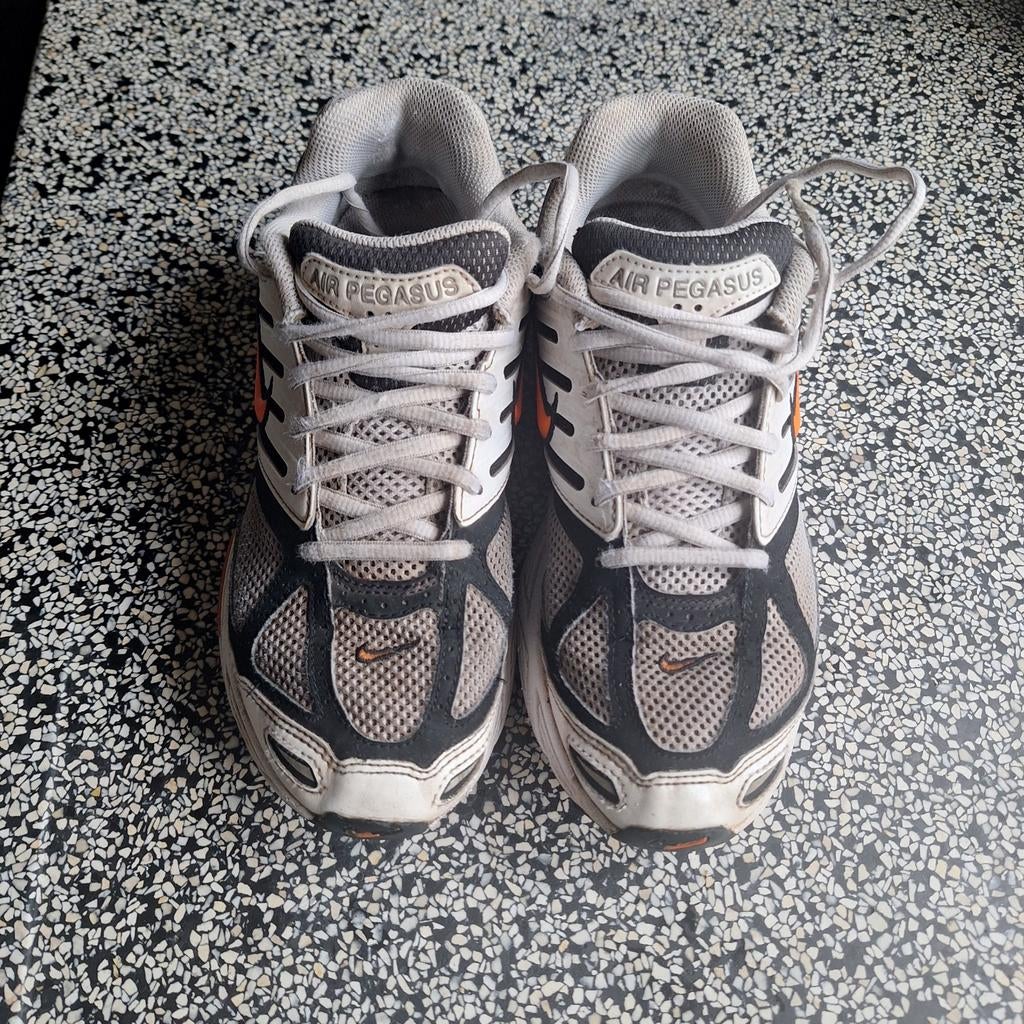 Nike Air Pegasus jongens sportschoenen - Maat 40, Gebruikt, Sportschoenen, Ophalen of Verzenden, Nike