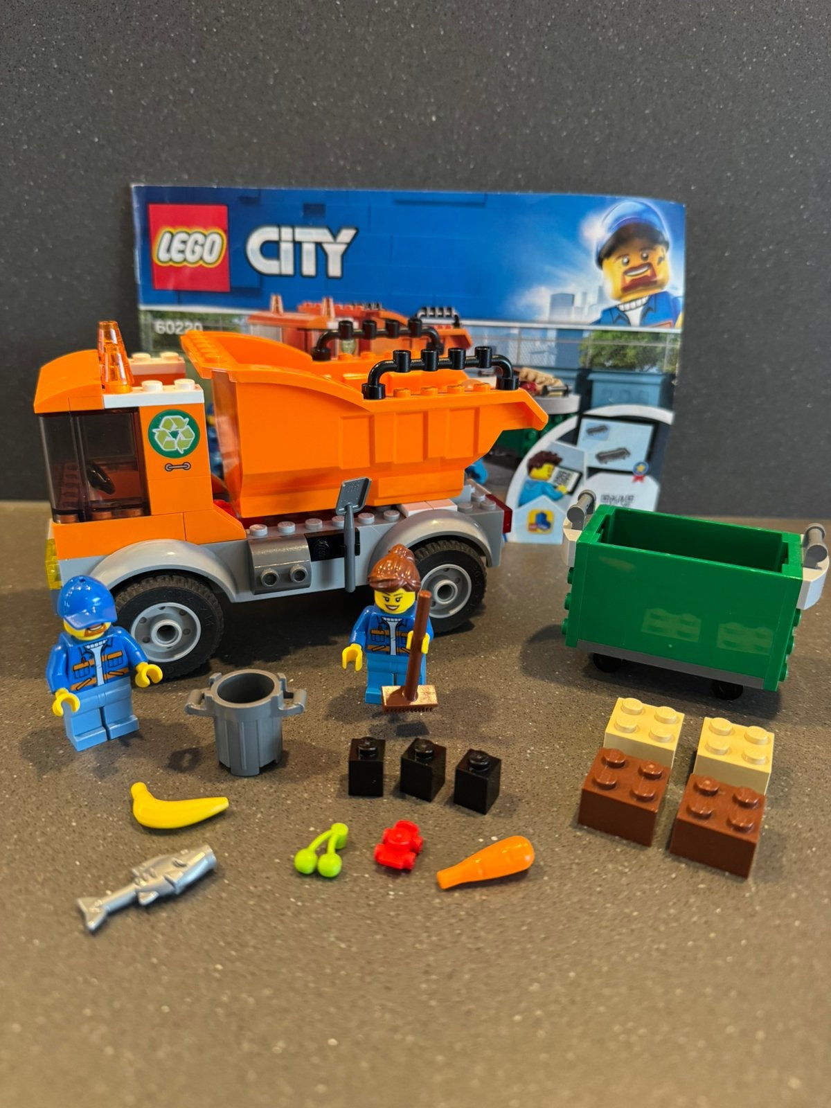 LEGO City 4+ Vuilniswagen - 60220, Kinderen en Baby's, Compleet, City, Lego, Ophalen of Verzenden