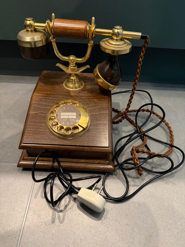 Antieke Telefoon Rembrandt KS - Decoratief en Uniek, Ophalen of Verzenden