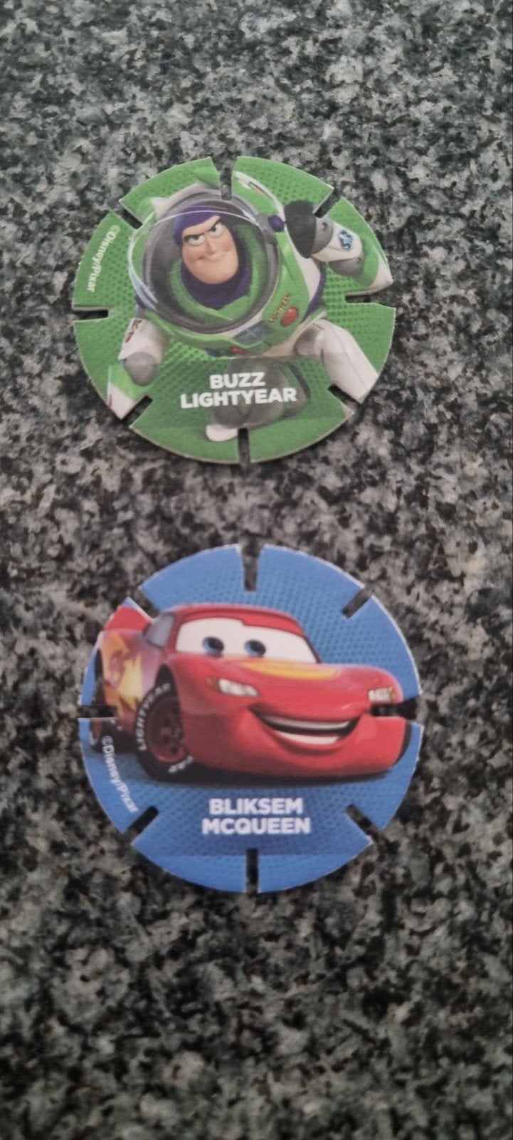 Disney Diskeyz Buzz Lightyear en Bliksem McQueen, Verzamelen, Ophalen of Verzenden