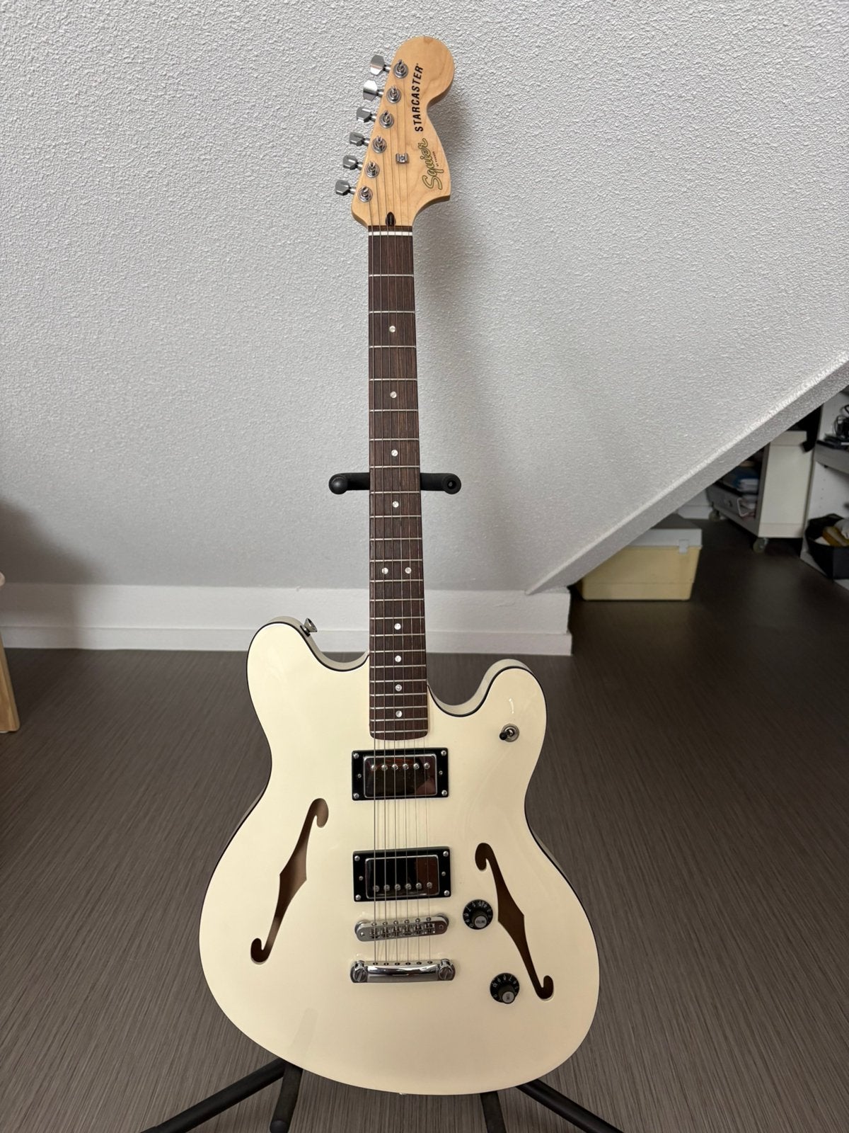 Squier Affinity Starcaster DeLuxe Olympic White | 2025, Muziek en Instrumenten, Ophalen, Zo goed als nieuw, Semi-solid body, Fender