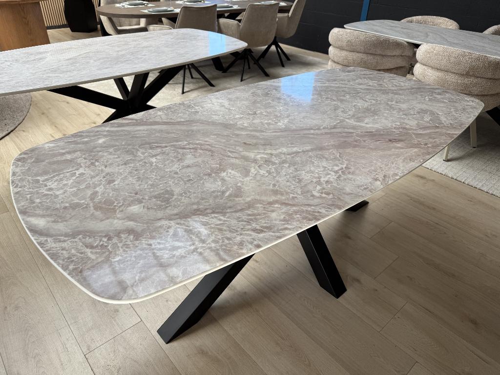 Perola Quartzstone Eettafel Deens Ovaal 200x100