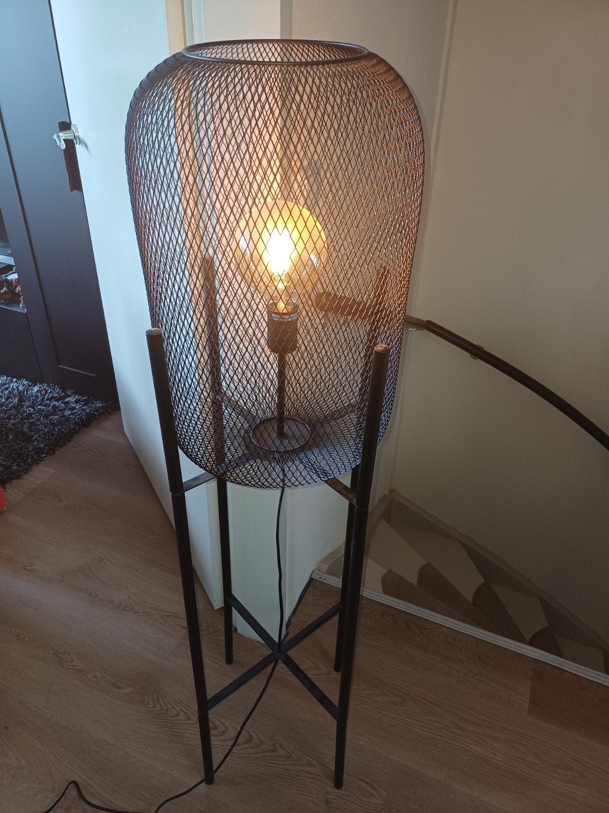 prachtige mooie industriële staande lamp, Ophalen, Zo goed als nieuw
