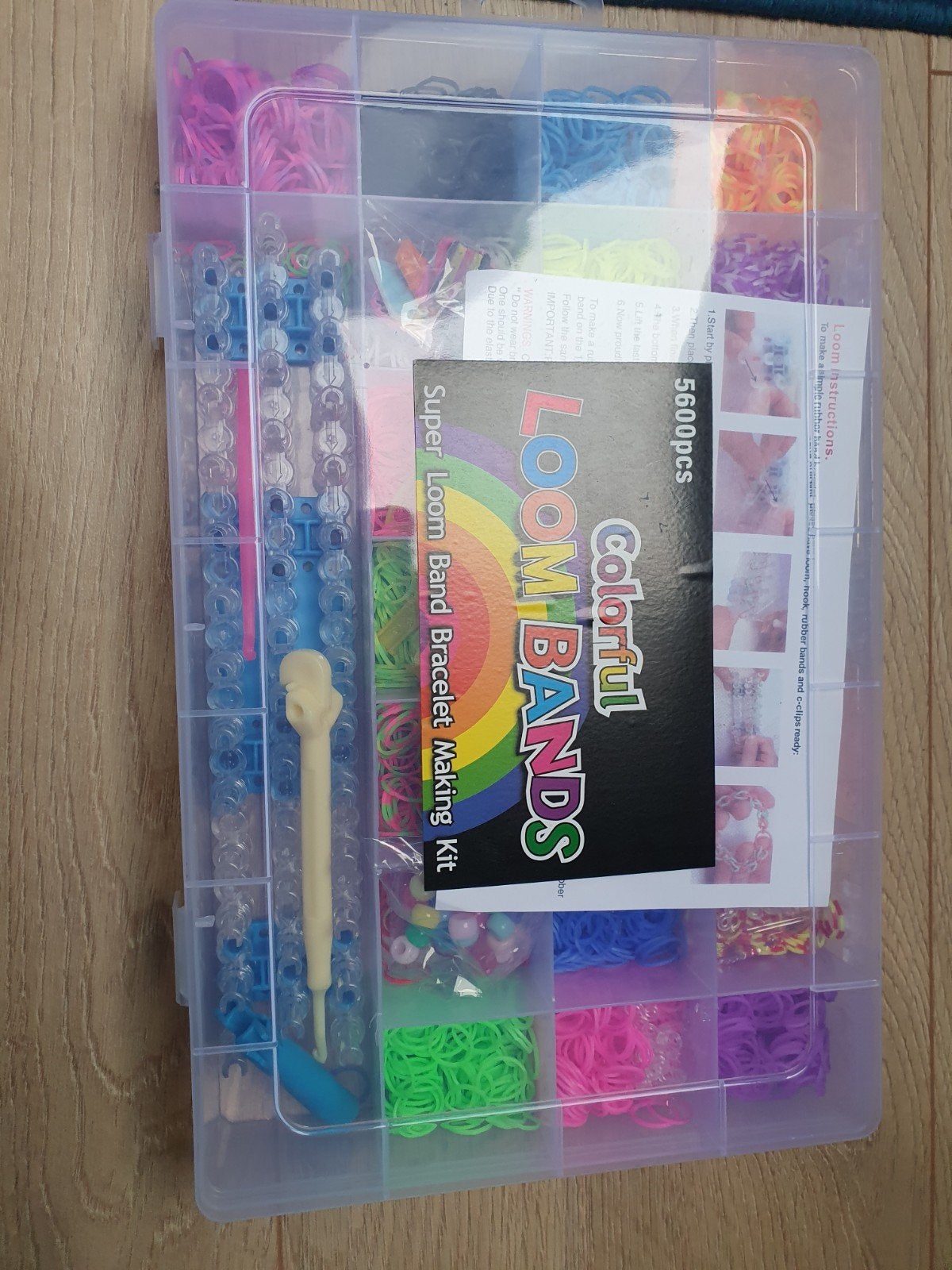 Loom Bands Knutselset - 5600 stuks, Overige thema's, Meerkleurig, Ophalen of Verzenden, Zo goed als nieuw