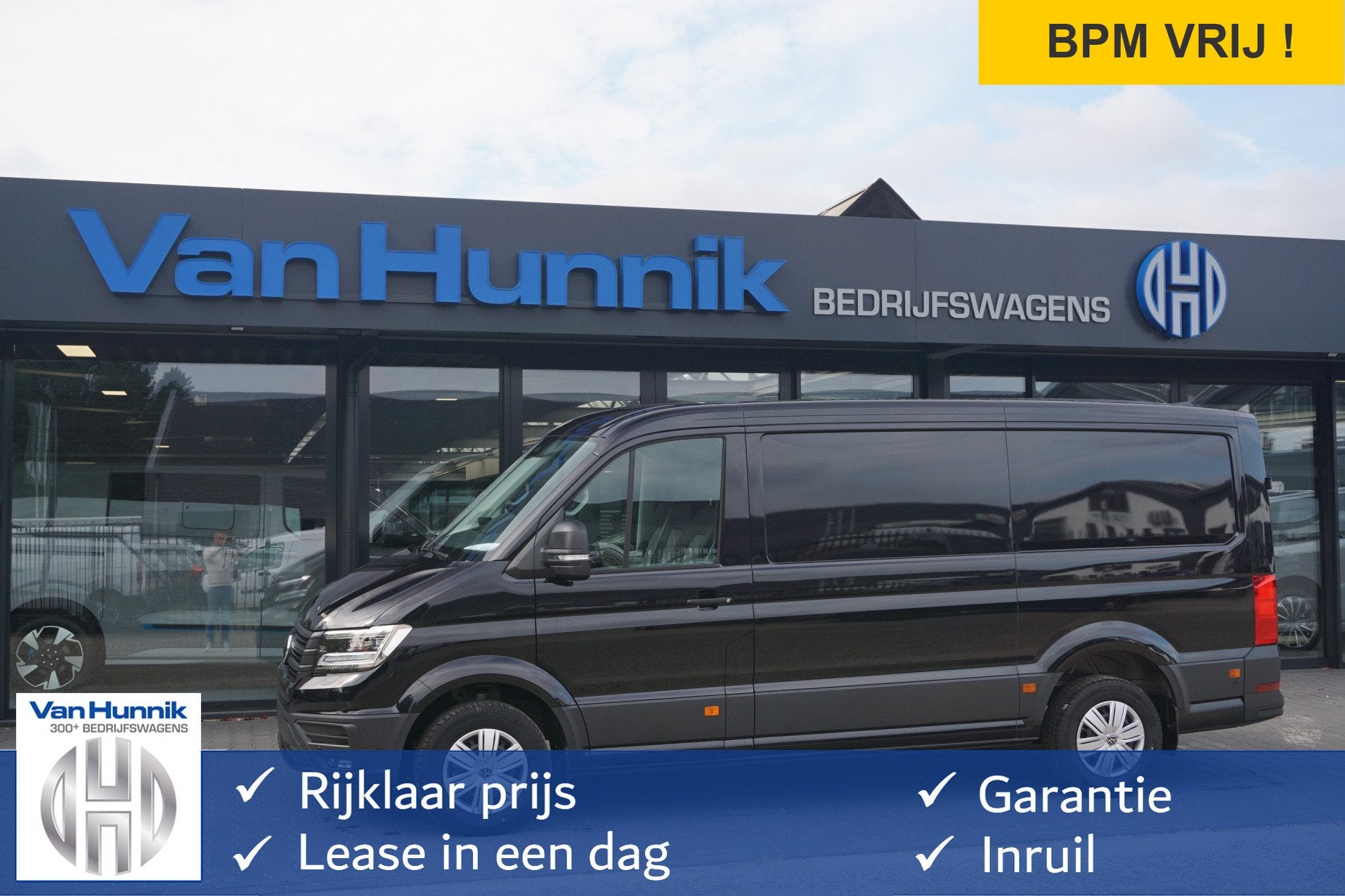 Volkswagen Crafter 35 177PK L3H2 AUT Facelift BPM VRIJ! Vol, Auto's, 4 cilinders, Volkswagen, 3000 kg, Zwart
