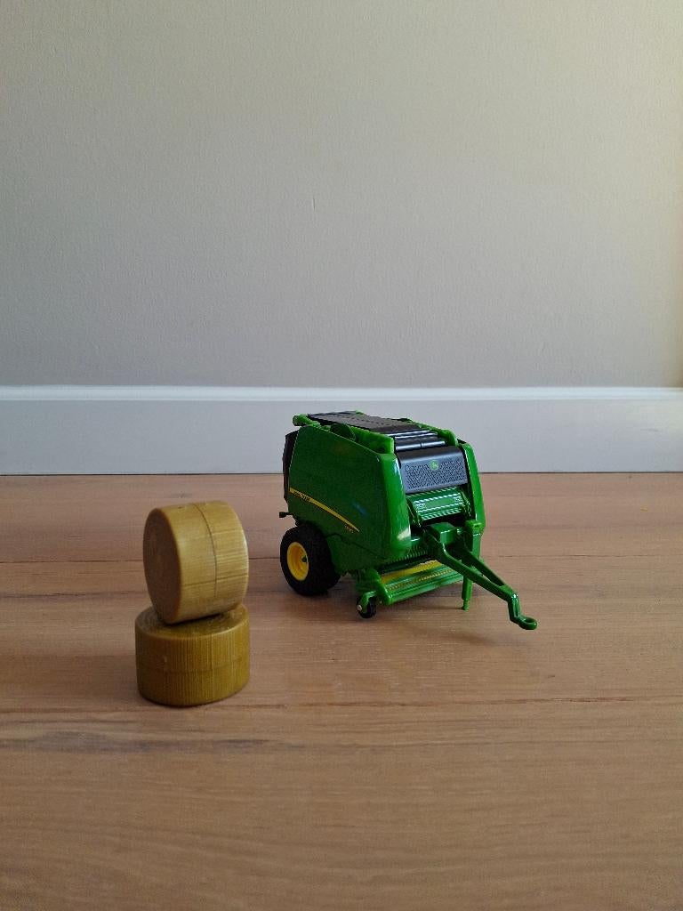 Siku John Deere balenpers., Ophalen, Zo goed als nieuw