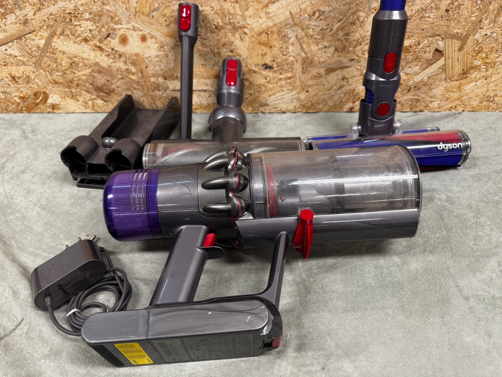 Dyson V11 Snoerloze Steelstofzuiger Incl Oplader -ReK4, Draadloos, Gebruikt, Ophalen of Verzenden, Dyson