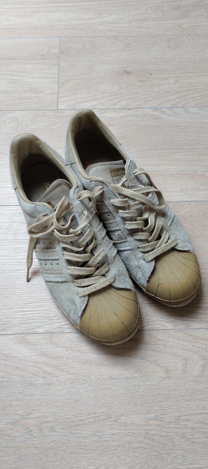 Adidas Superstar sneakers grijs beige maat 44, Overige kleuren, Ophalen of Verzenden, Sneakers of Gympen, Adidas
