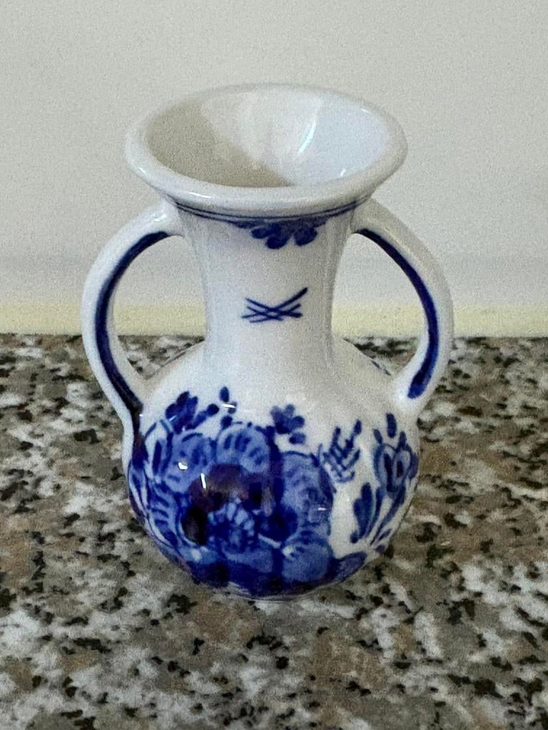 Klein Delfts Blauw vaasje, Ophalen of Verzenden