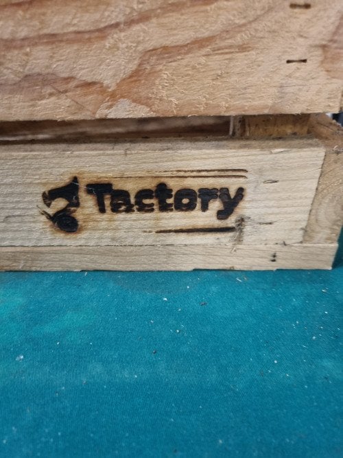 veilingkisten 2 stuks tactory van hout, Ophalen of Verzenden, 'T Olde Gre-j, Info@toldegrej.nl, Endepoelstraat 20f Didam
