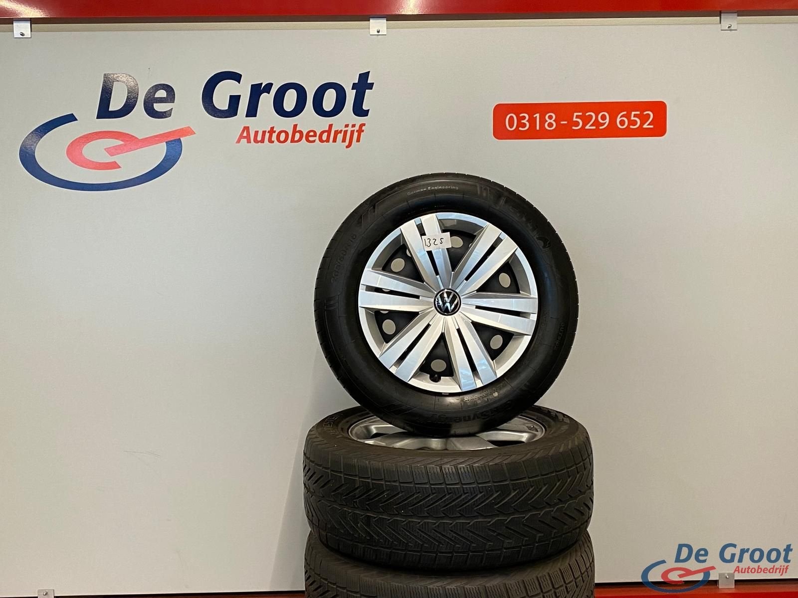Zomerwielen / zomerbanden 205/60/16 VW Caddy, Gebruikt, -, Banden en Velgen, Zomerbanden
