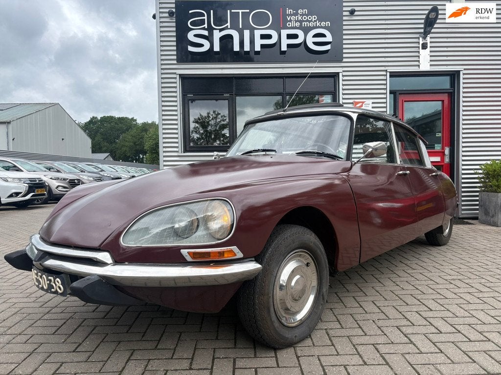 Citroen ID 20 RESTAURATIE OBJECT - APK VRIJ - WEGENBELASTING, Auto's, Citroën, Gebruikt, Bedrijf, Handgeschakeld, Te koop