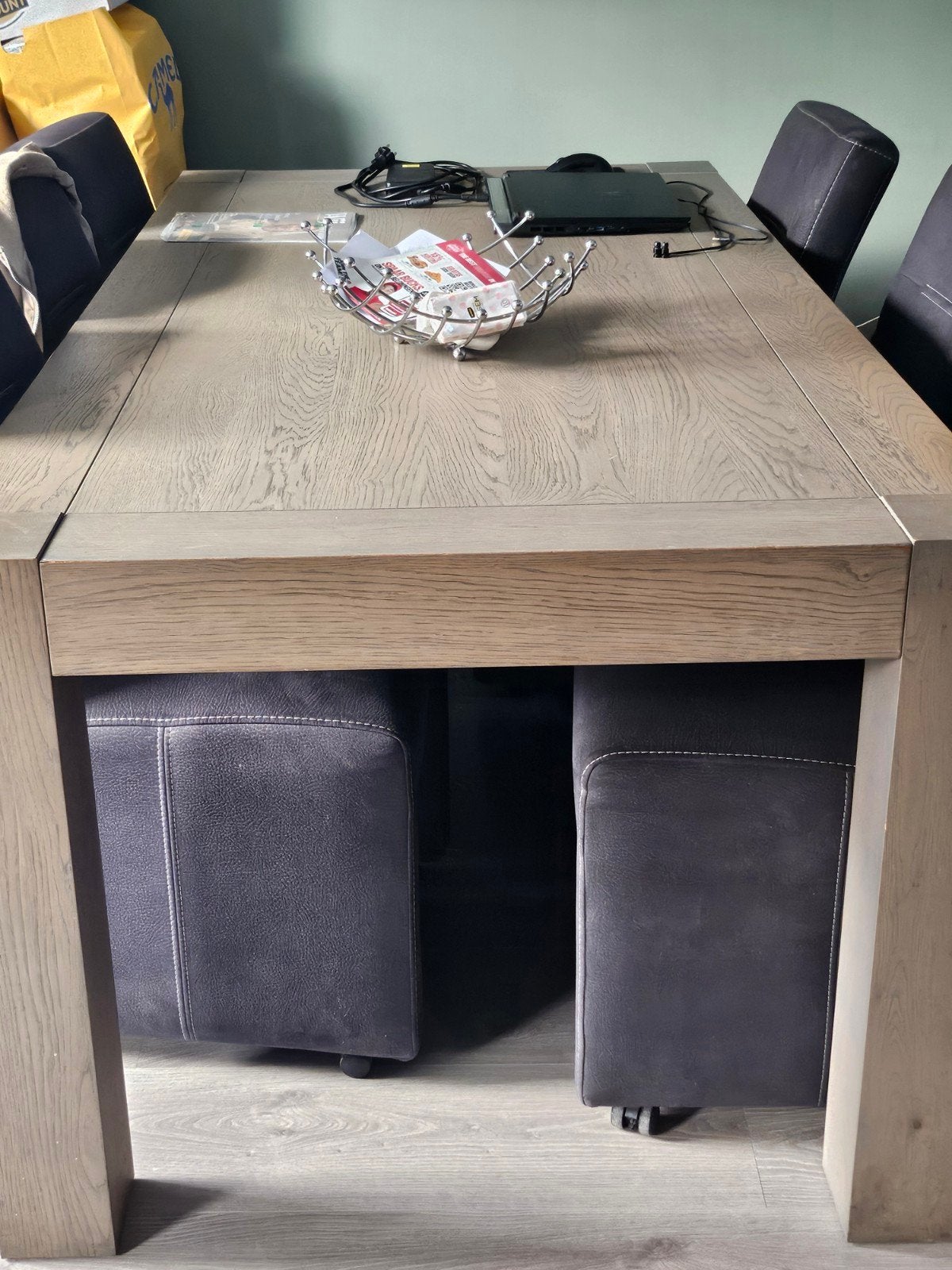 Woonkamerset: Salontafel, Dressoir, TV-meubel, Eettafel, Ophalen, 50 – 75, Modern en strak, 150 tot 200 cm