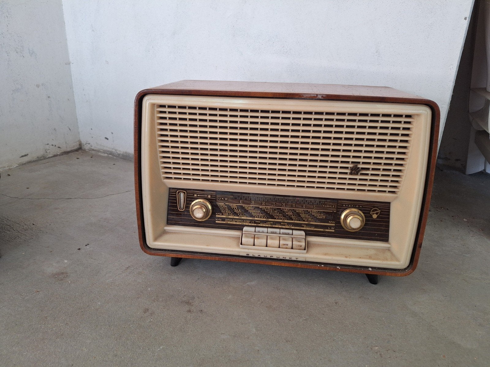 Vintage radio, Antiek en Kunst, Ophalen