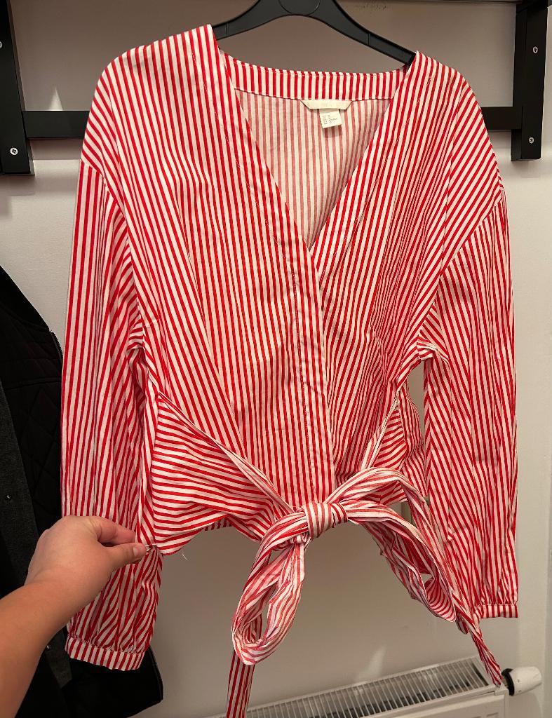 Overhemd/ wikkelblouse, Ophalen of Verzenden, Nieuw, Maat 42/44 (L), Rood