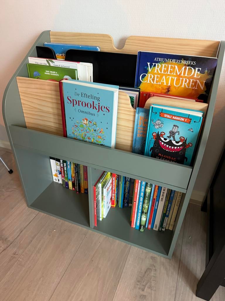 Stoere jongens boekenkast voor kinderkamer - Groen/Hout, Ophalen, Met plank(en), 100 tot 150 cm, 50 tot 100 cm