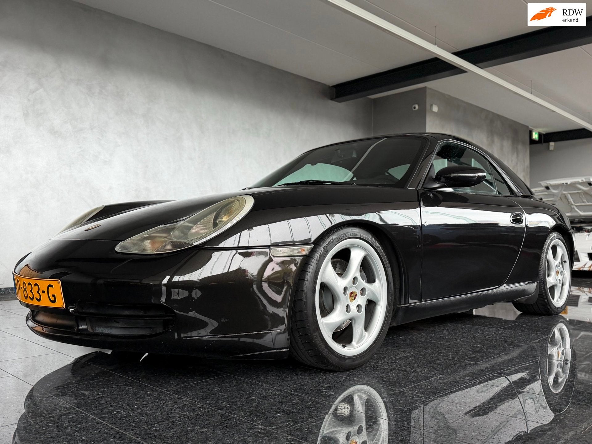 Porsche 911 Cabrio 3.4 Carrera 1999 Handgeschakeld Top staat, Euro 2, Dealer onderhouden, Achterwielaandrijving, Gebruikt