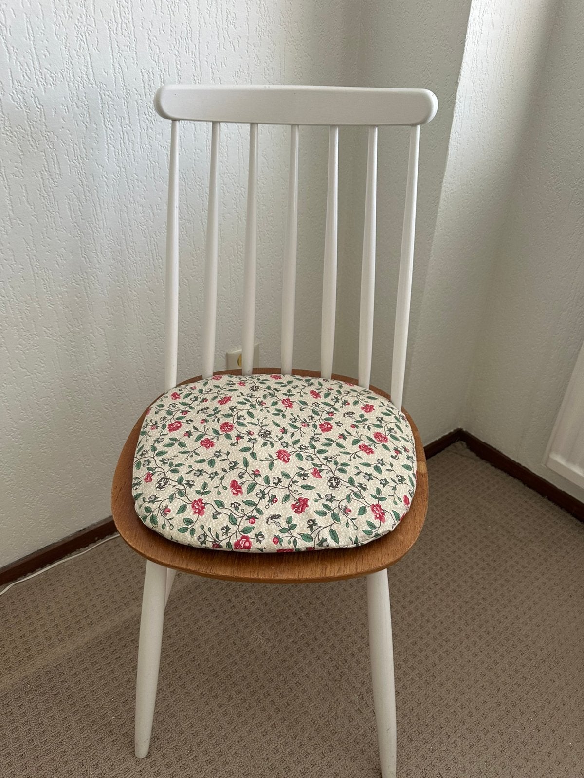 Vintage houten spijlen stoel jaren 60, Ophalen of Verzenden, Zo goed als nieuw, Hout