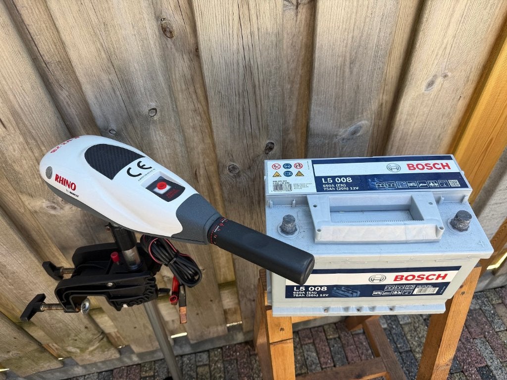 ZGAN ! Rhino VX 28 LBS samen met 75Ah Bosch of los te koop., Watersport en Boten, Hengelsport | Karpervissen, Ophalen, Zo goed als nieuw